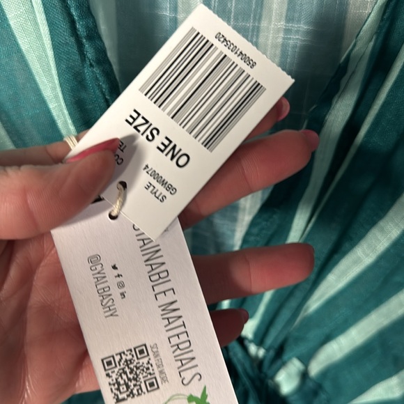 Bathing Suit cover up - Picture 7 of 7